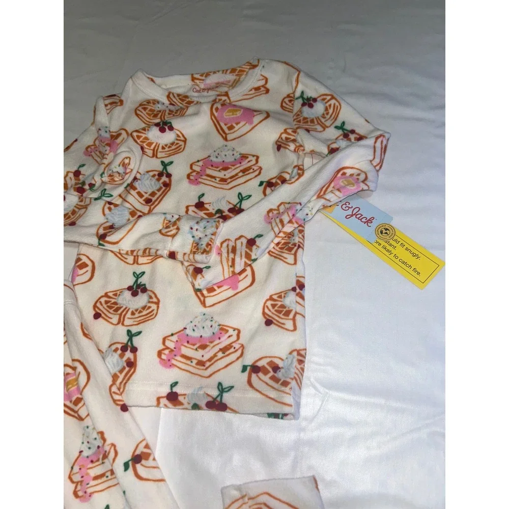 Cat & Jack Kids Waffle Print Fleece Pajama Set 2-Piece‎ Cream Size 6 NWT
